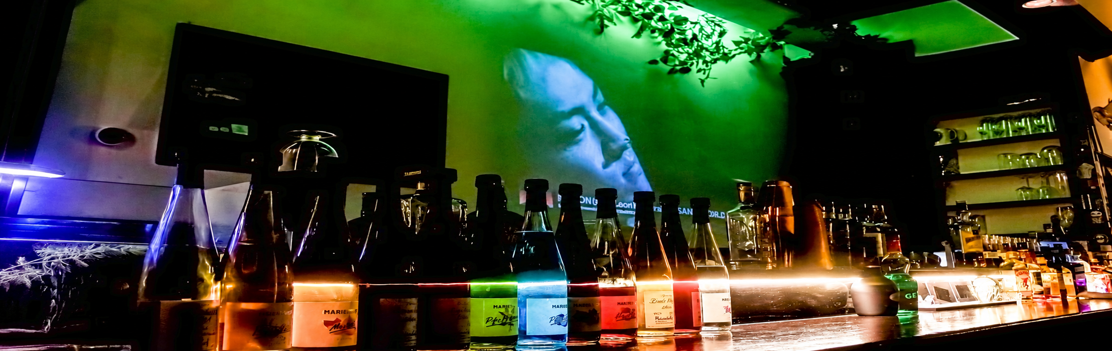 flawth | public house KATE.の店舗画像