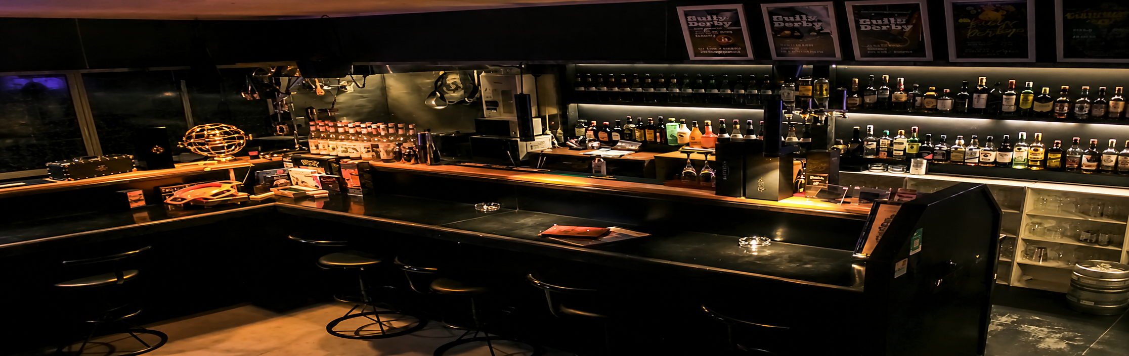 flawth | woozy pub GR BULL.の店舗画像